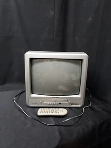 Magnavox 13" TV DVD Combo Model MWC13D6 With Remote - TESTED WORKS - Picture 1 of 6