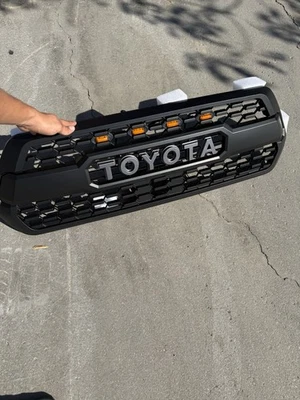 Rejilla Toyota Tacoma Trd Pro Foto 1 de 4