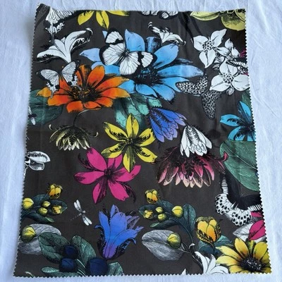 Designer Decorator Fabric Sample Osborne & Little Tulipan 16 in x 18 in Cotton - Image 1 of 2
