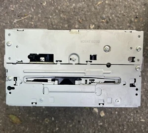 ⚡ 2007-2013 Nissan Titan CD Radio Receiver Music Player AM/FM 28185 9FD2A OEM 💥 - Picture 1 of 3