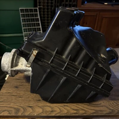 1993 年原始设备制造商日产 NX2000 空气盒带传感器。 也应该适合 1991 年和 1992 年。 二手 — 第 1/4 张图片