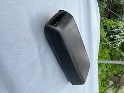 沃尔沃 740 中控台杯架黑色公平条件 — 第 1/4 张图片