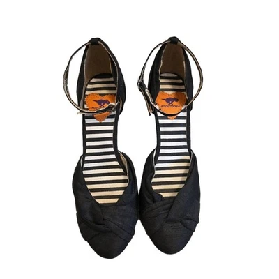 ROCKETDOG Black Ankle Strap Twisted Knot Toe Ankle Buckle Pointed Toe Heels 6.5M - Image 1 of 4