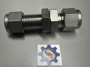 Swagelok SS-600-61 Bulkhead Union Fitting 3/8 Tubing OD, Stainless Steel - Picture 1 of 2