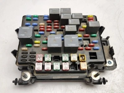 Motor de caja de fusibles Hummer H2 2003-2007 OEM 15115617 Foto 1 de 4