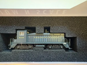 BLI 3940 Rolling Thunder EMD SW7 PRR #9365 Diesel Loco Sound/DC/DCC N Scale - Picture 1 of 2