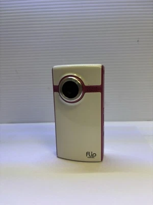 Pink Flip Video F260P Ultra Series Camcorder - Image 1 of 4