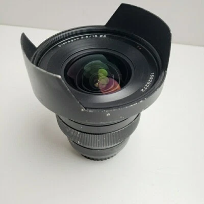 Carl Zeiss Distagon T* 15mm F/2.8 ZE (for Canon EF mount) - Image 1 of 4