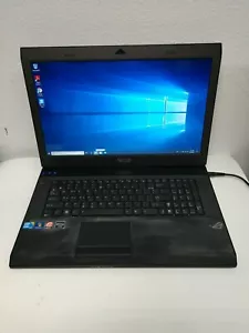 ASUS G73J 17.3" Intel Core i7 Q720 1.60GHz 6GB DDR3 256GB SSD DVD Win10 AMD 5800 - Picture 1 of 12