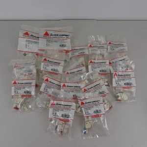 Category 5e MX5-F80 Data Outlet Siemon MAX RJ45 Flat Light Ivory QUANTITY OF 17 - Afbeelding 1 van 2