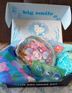 Sanrio Loot Crate Hello Kitty and Friends Splash Teilkarton - XS Shirt - Bild 1 von 6