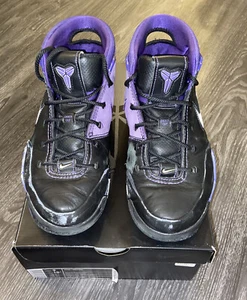 Nike Kobe 1  Protro  (Black/Purple) Blackout Rare Lakers Basketball Mens Size 9 - Picture 1 of 7
