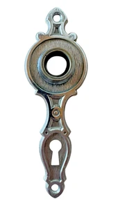 Antikes KOLONIAL REVIVAL Türschild YALE TOWNE vernickelt DERBIAN Design 1929 - Bild 1 von 12