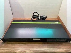TRENDnet TPE-TG160G switch Ethernet montabile su rack 16 porte PoE - Foto 1 di 12