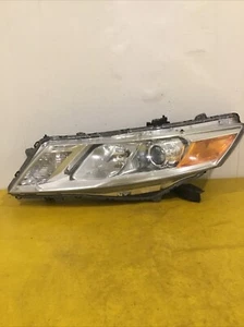 2013-2015 Honda Accord Crosstour Left/Driver Side Halogen Headlight OEM  - Picture 1 of 13