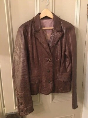 FABULOSA CHAQUETA DE CUERO SEÑORA DE DISEÑO por .IT PINO COVINO ITALIA TALLA 48 (16)  Foto 1 de 4