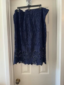 SUSAN GRAVER Occasions Petite Lace Side Zip Midi Skirt NAVY SZ 22WP - Bild 1 von 3