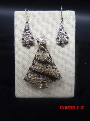 Kenneth Cole Vintage Christmas Tree Brooch and a pair of Smaller Tree Earrings. - Image 1 of 4