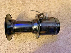 C16 Vintage Hutchins Model A Ford 12V Aooga Ahooga Ahoogah Horn - Refinished! - Picture 1 of 4