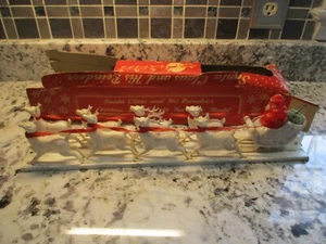 Vintage Bradford  SANTA IN SLEIGH W/REINDEER & RUDOLPH Mantle Piece - Picture 1 of 6