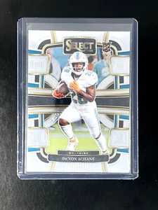 2023 Panini Select - Concourse De'Von Achane #63 (RC) - Foto 1 di 2