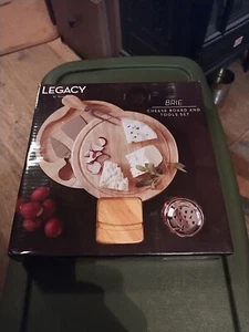 Cheese Board Legacy Brie 7” Wood Tools Set Logo Noabank Knife Fork Chisel Moat - Picture 1 of 17