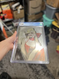 Harley Quinn #16 Sozomaika Convention Foil Variant CGC 9.8 - Bild 1 von 4