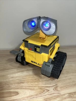 Mattel 2020 Disney Pixar Wall-E Hello Robot Juguete 9 pulgadas *Sin control remoto* Foto 1 de 4