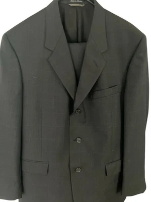 Stafford Executive Wool Dark Gray Suit 40S Jacket 32x27 Pants Two Piece - Image 1 of 4