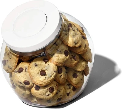 Tarro de galletas mediano OXO Good Grips 3,0 cuartos POP - almacenamiento hermético de alimentos - para aperitivos Foto 1 de 4