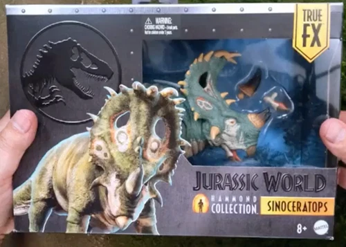 MATTEL Jurassic World Sinoceratops Hammond Collection figure (PRE-ORDER
