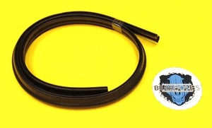 L/Rover Defender 300TDi TD5 Bulkhead Drain Channel Seal 1983-2007 LR053843 - Picture 1 of 4
