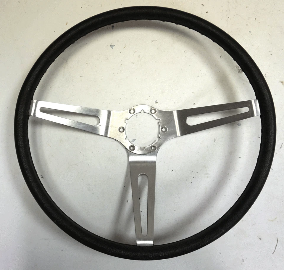 Volante Chevy Corvette C3 1969-1975 usado negro con radios de acero inoxidable bonito Foto 1 de 4
