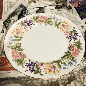 PARAGON Fine Bone China Plate “Country Lane” Gold Royal Warrant Made In England - Picture 1 of 4