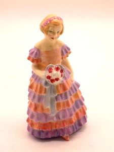 Estatuilla de colección Royal Doulton Bone China The Little Bridesmaid - Inglaterra - Imagen 1 de 5