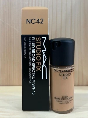 MAC Studio Fix Fluid SPF 15 24HR Matte Foundation +Oil Control 1.0oz/30ml ~ NC42 - Image 1 of 3