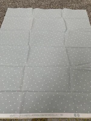 NUEVO Stella DEARSTELLADESIGN.COM Patt #Stella - 187 17”x 20” lunares grises azules Foto 1 de 2