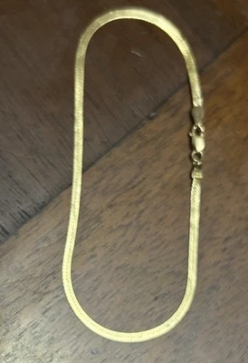 14K 1.3g Yellow Gold Classic Herringbone Bracelet 7” - Image 1 of 4