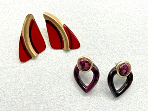Pendientes perforados vintage años 80 púrpura rojo dorado retro dorado niñas discoteca 2 pares - Imagen 1 de 4