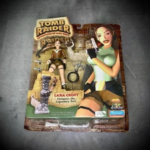 Tomb Raider Lara Croft Conquers the Legendary Yeti - Playmates - Figure - 1999 - Picture 1 of 23