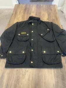 Herren Barbour International Original Wachsjacke, schwarz Größe 42, XL - Bild 1 von 10