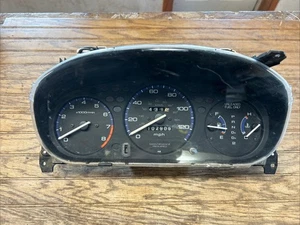 96-00 Civic EX Gauge Cluster With Tach Used 102K   - Picture 1 of 10