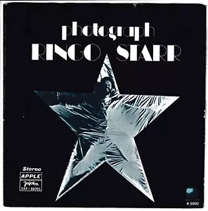 RINGO STARR ex-THE BEATLES-PHOTOGRAPH-RARE ORIGINAL YUGOSLAV 7" 45rpm 1973-APPLE - Picture 1 of 4