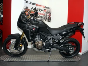 CRF1000L Honda Africa Twin. ONLY 473 MILES FROM NEW. Available Today. £9,695 - Picture 1 of 12
