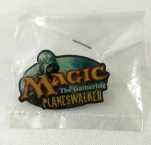 Magic The Gathering Jace Beleren Planeswalker Rare Pin Badge Envoi suivi - Imagen 1 de 2