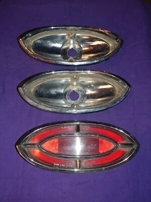 Juego de 3 luces traseras vintage 5953033 1962 Oldsmobile Starfire 88 98   Foto 1 de 4