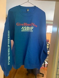 New Gildan Heavy Blend Blue Sweatshirt - Size XL - Picture 1 of 3