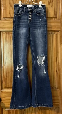 Pantalones de mezclilla Kancan para mujer 1/24 azul desgastados botones pequeños elásticos Foto 1 de 4