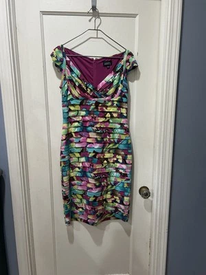 Vestido Adrianna Papell Talla 10 Colorido con Volantes en Niveles Madre Novia Novio Cóctel Foto 1 de 4