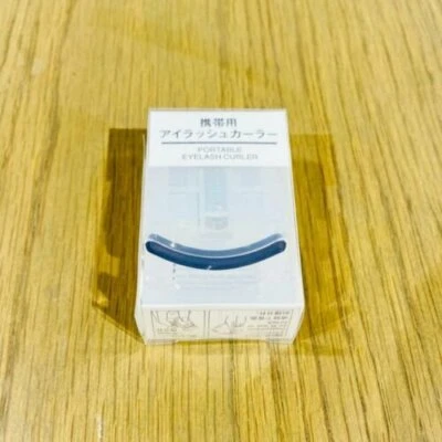 [MUJI] Rizador de pestañas portátil transparente 58 mm Foto 1 de 2